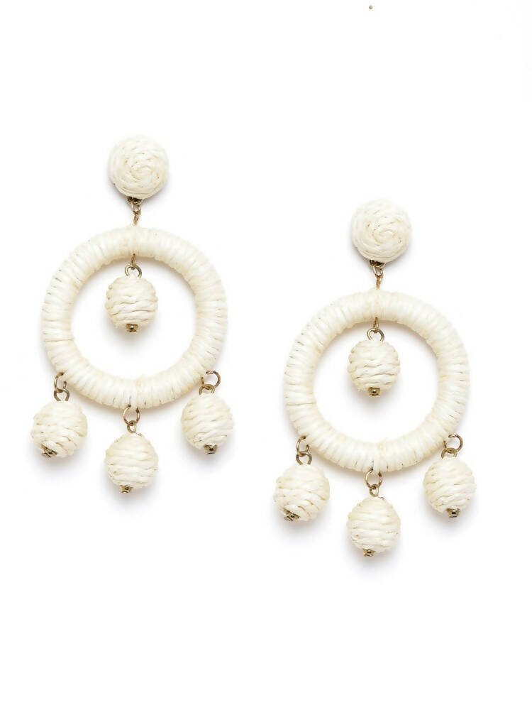 Slaks World Fashion Rustic Drop Earrings - White - Shopzetu