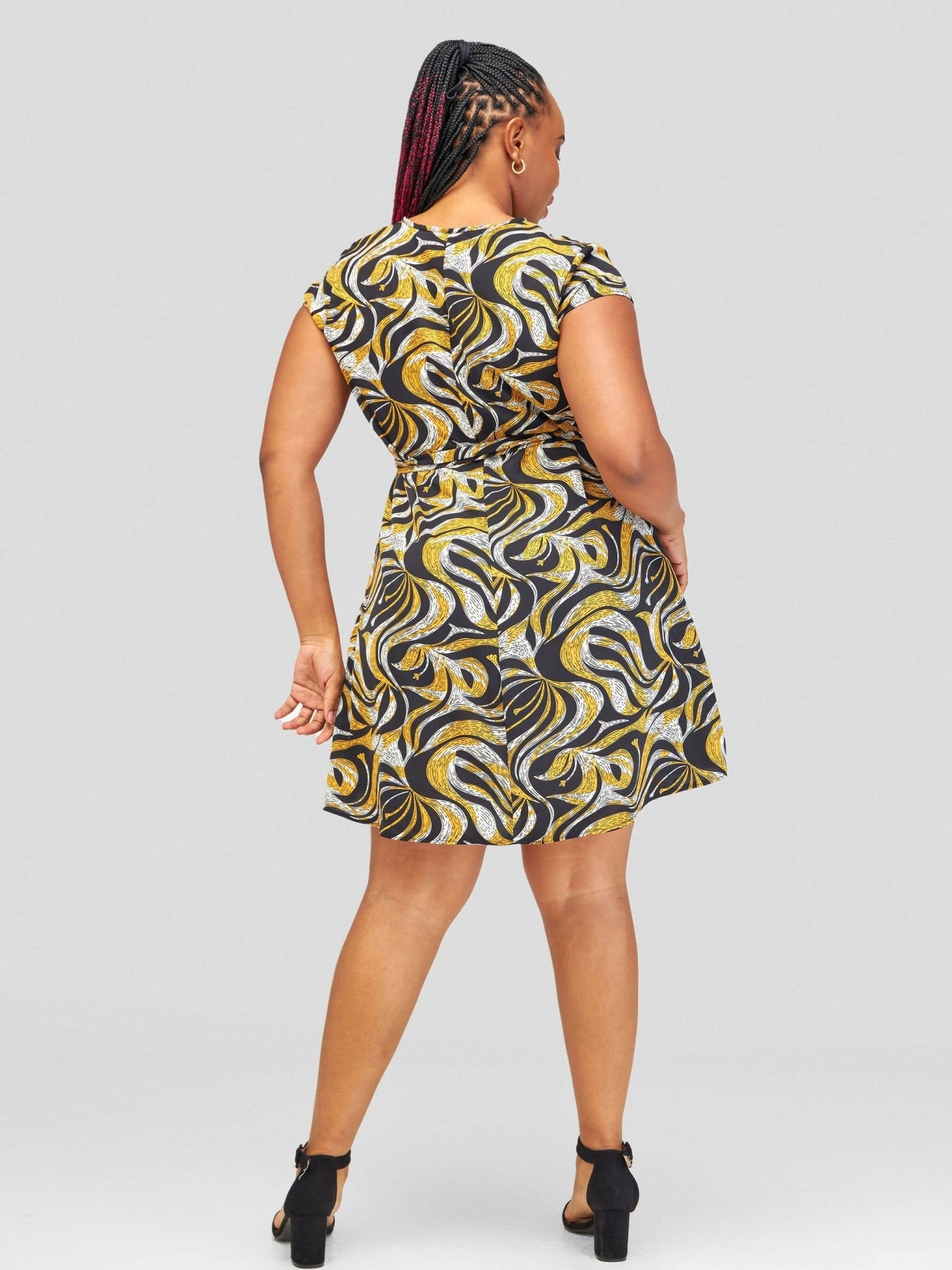 Salok Havilah Apphia Shift Dress - Yellow Print - Shopzetu