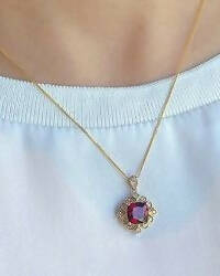 Slaks World Fashion Moon Stone Pendant Necklace - Red/Gold